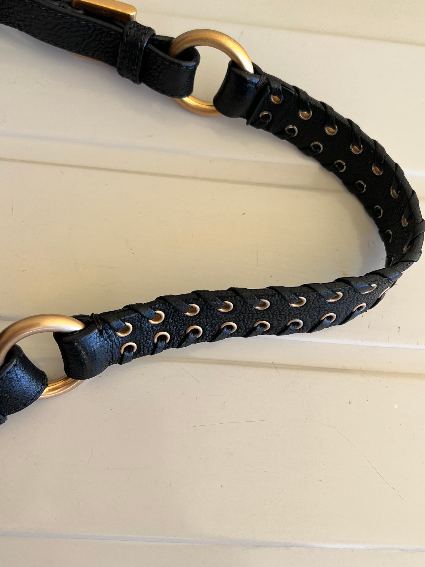 Prada con Tracolla a Catena Intrecciata