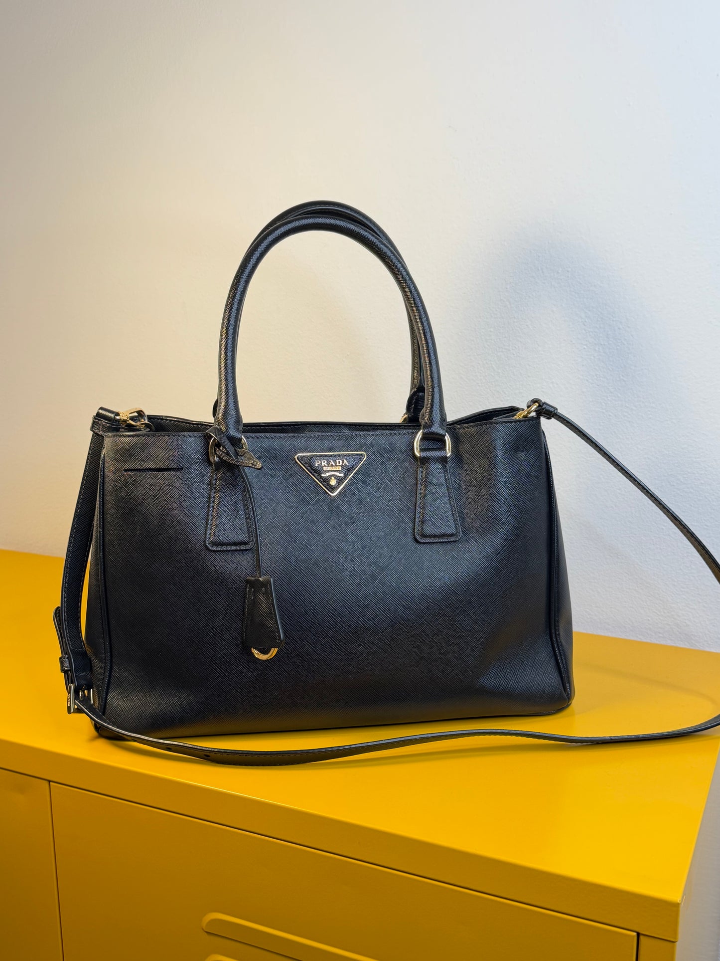 Prada Galleria in pelle Saffiano