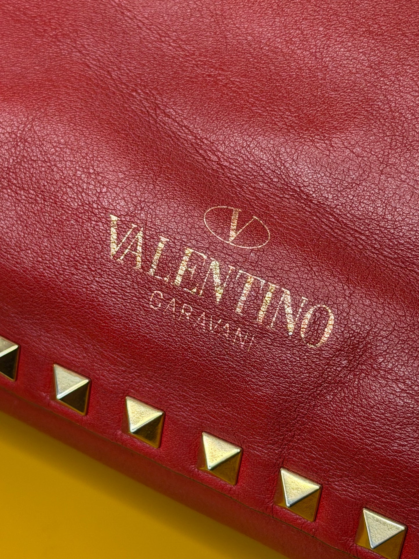 Valentino Garavani rossa