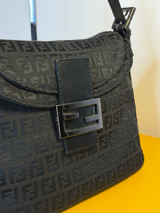 Fendi Mamma Nera Double Flap