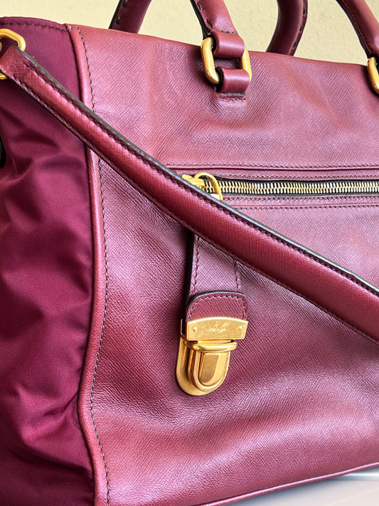 Prada tote Bordeaux