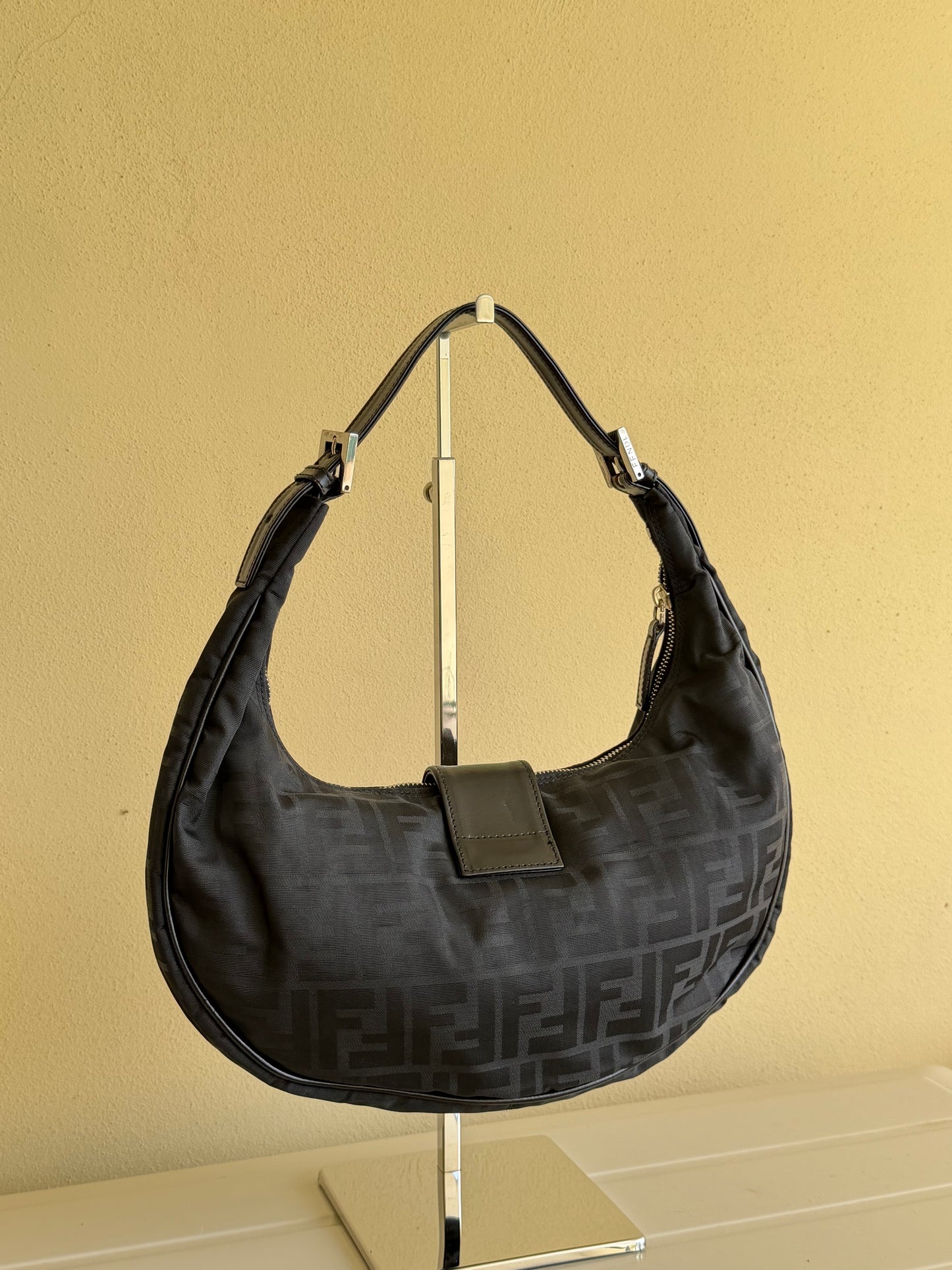 Fendi Croissant vintage nera