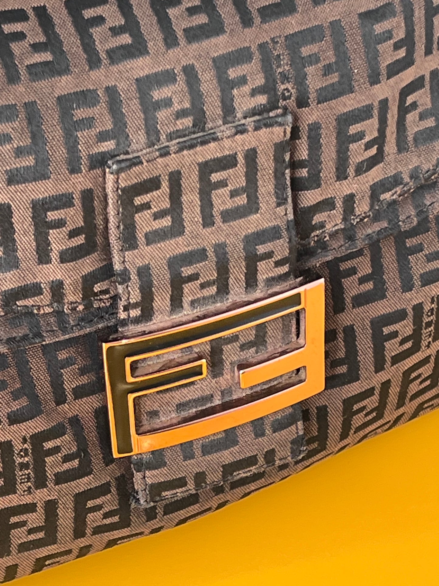 Fendi Baguette Marrone Double Flap