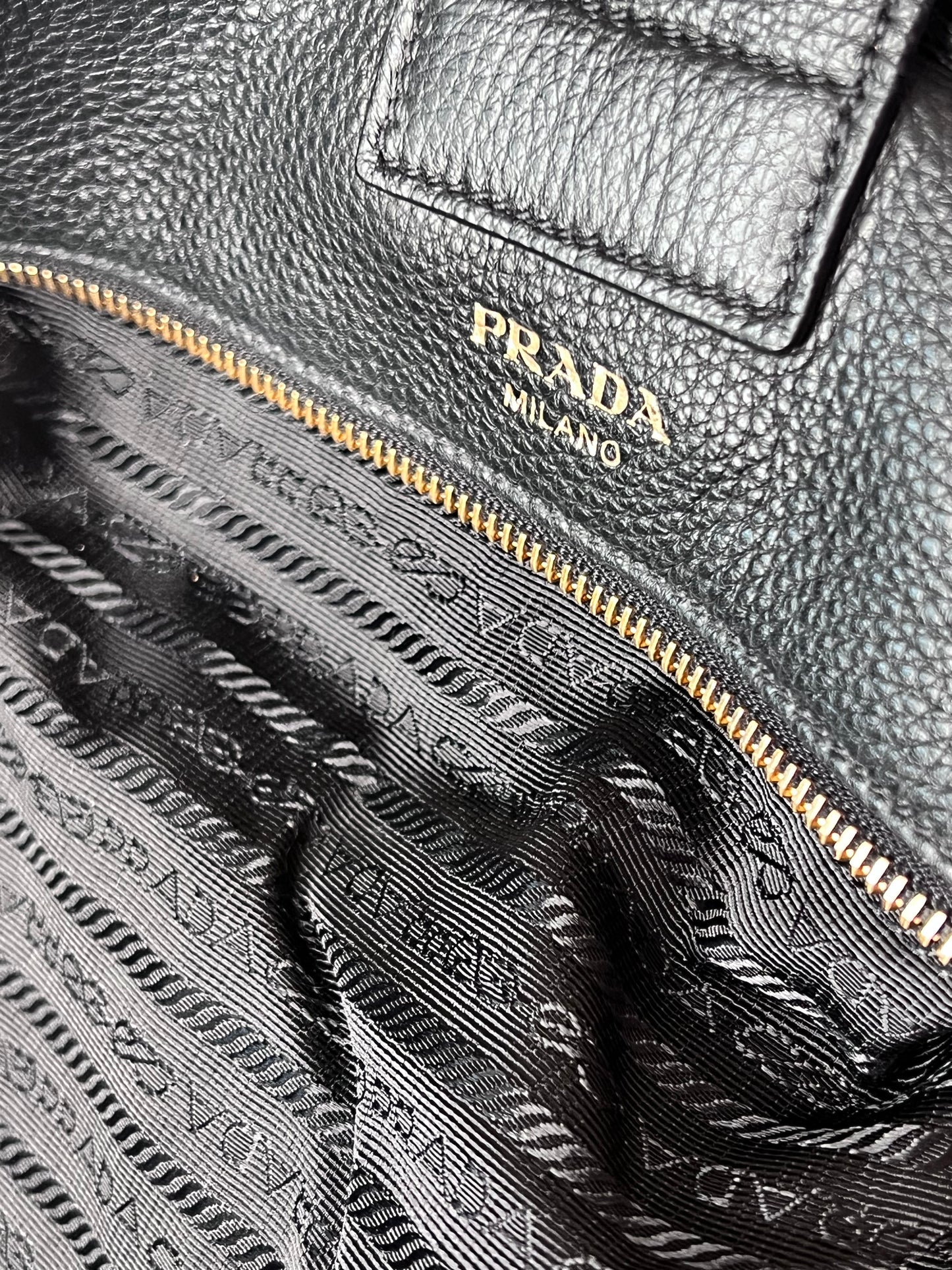 Prada tote nera