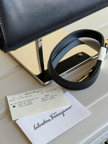 Salvatore Ferragamo "Vara"