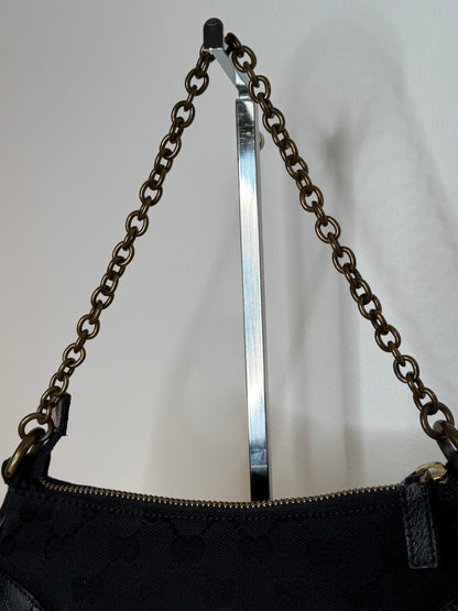 Gucci Pochette with chain
