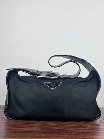 Prada impunture a contrasto