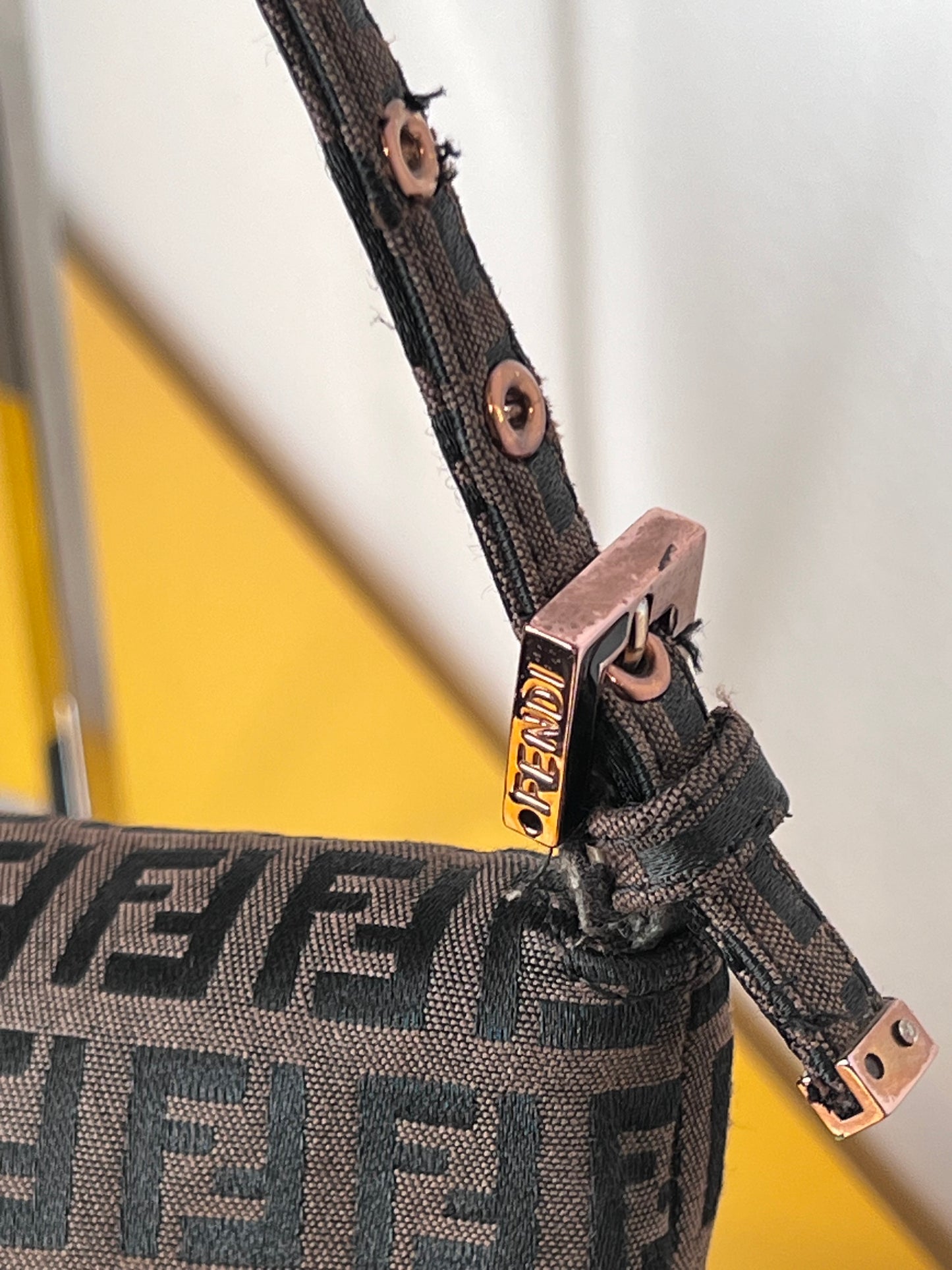 Fendi Baguette Marrone Double Flap