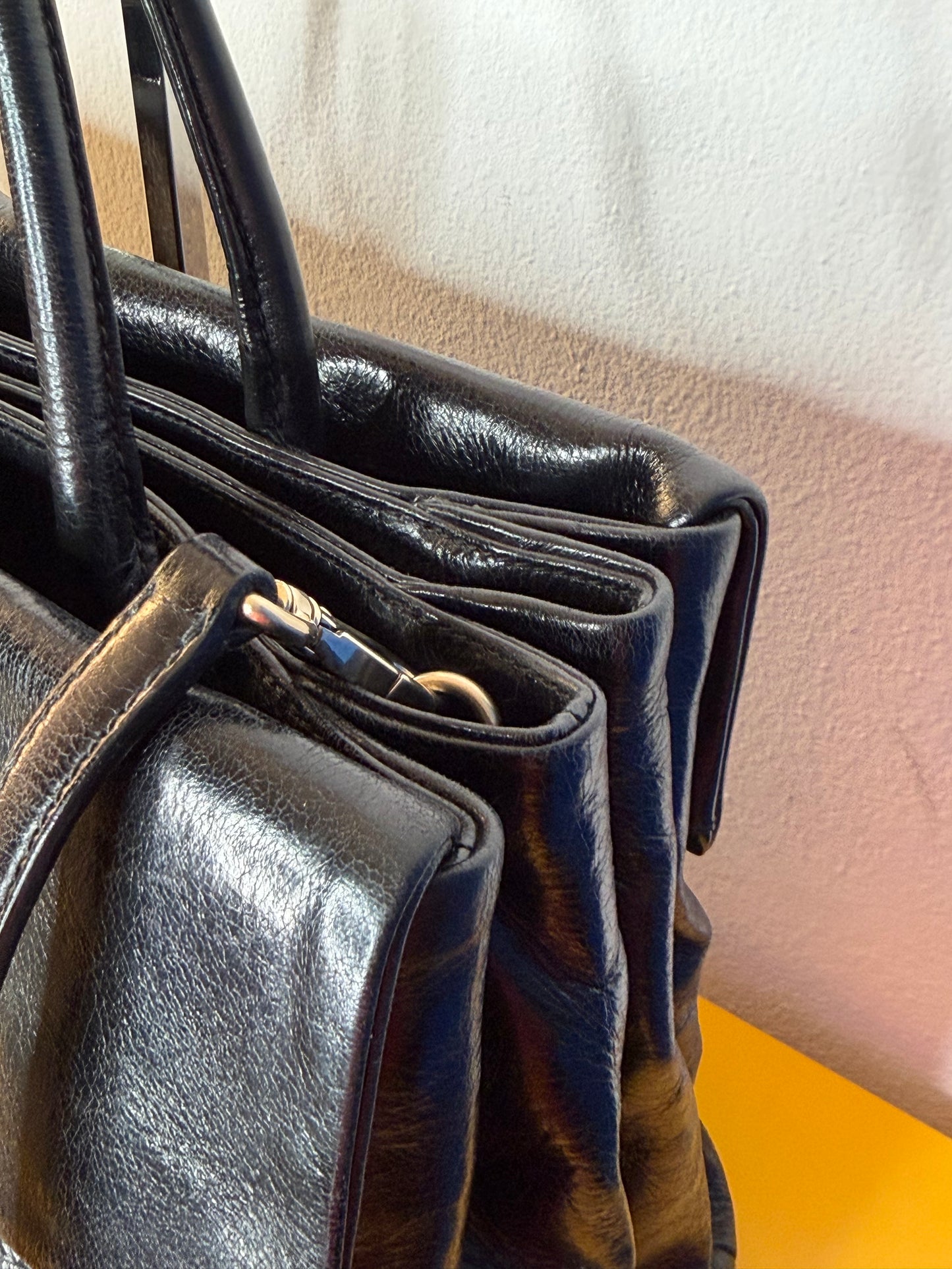 Miu Miu tote vitello lux