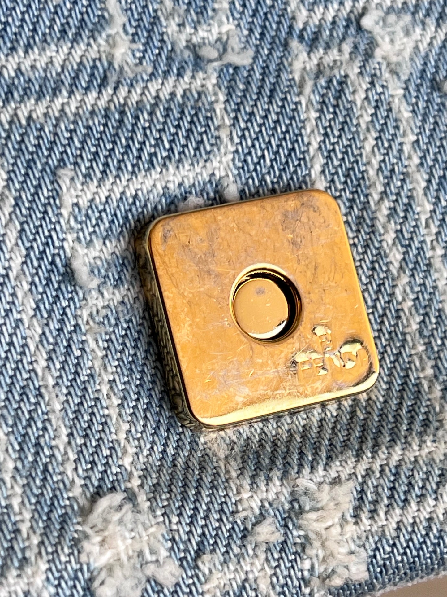 Fendi mini Mamma Baguette