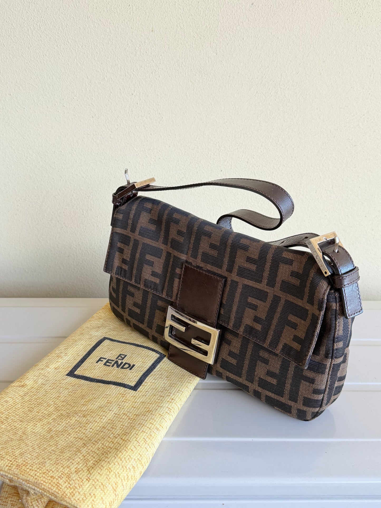 Fendi Baguette Zucca vintage