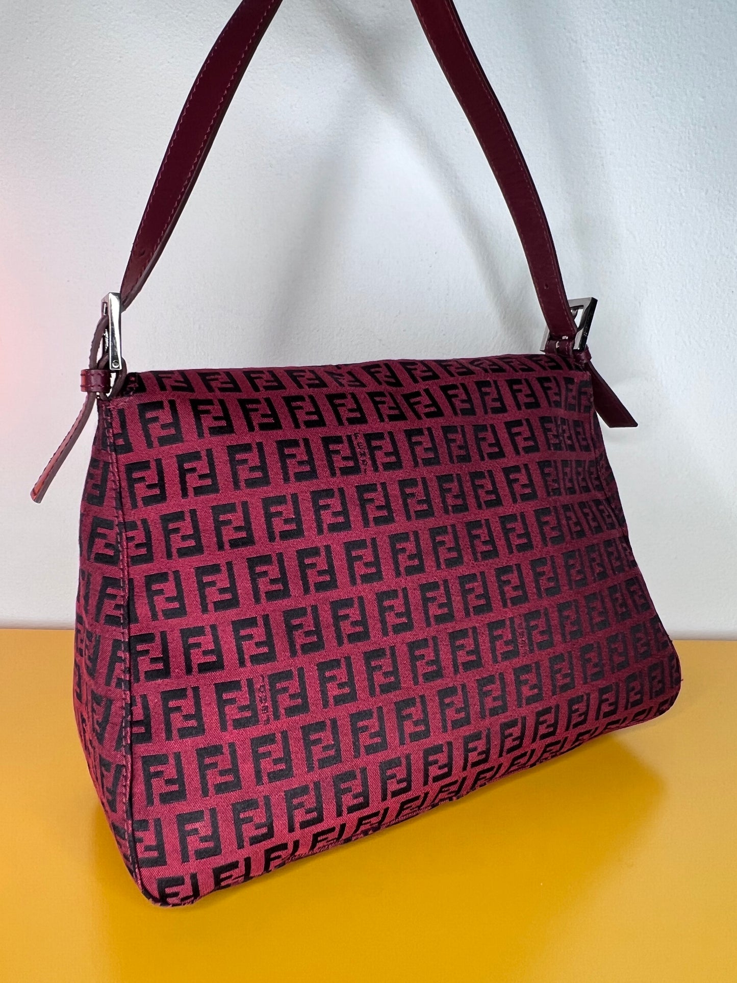 Fendi Mamma Baguette Bordeaux
