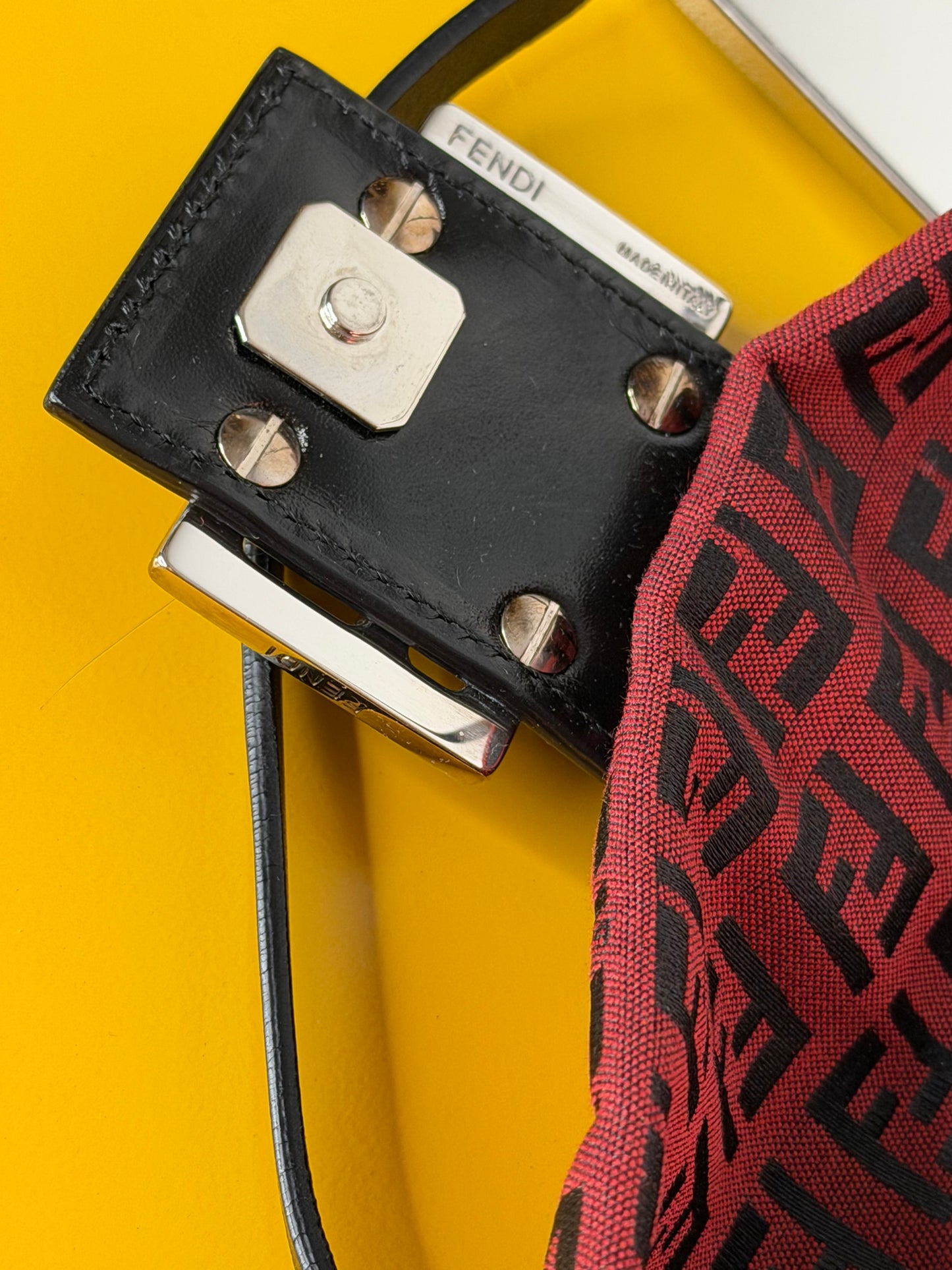 Fendi Mini baguette Rossa