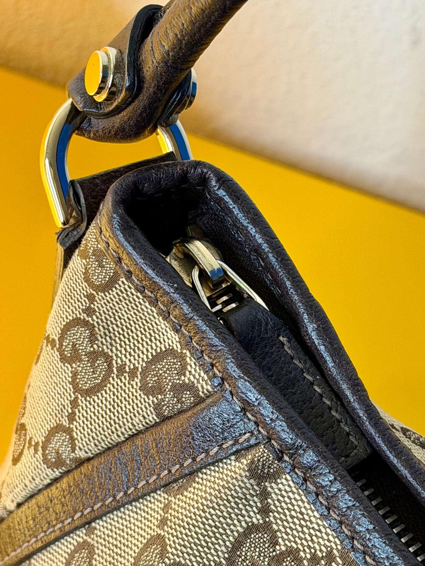 Gucci Mini abbey