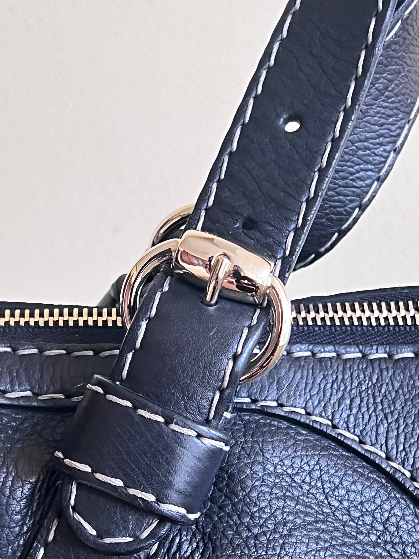Gucci tote hysteria