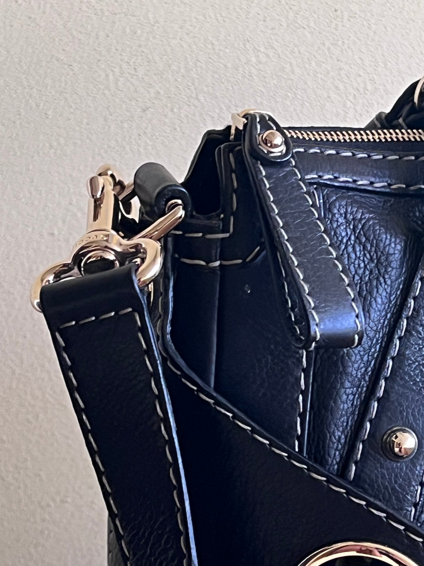 Gucci tote hysteria