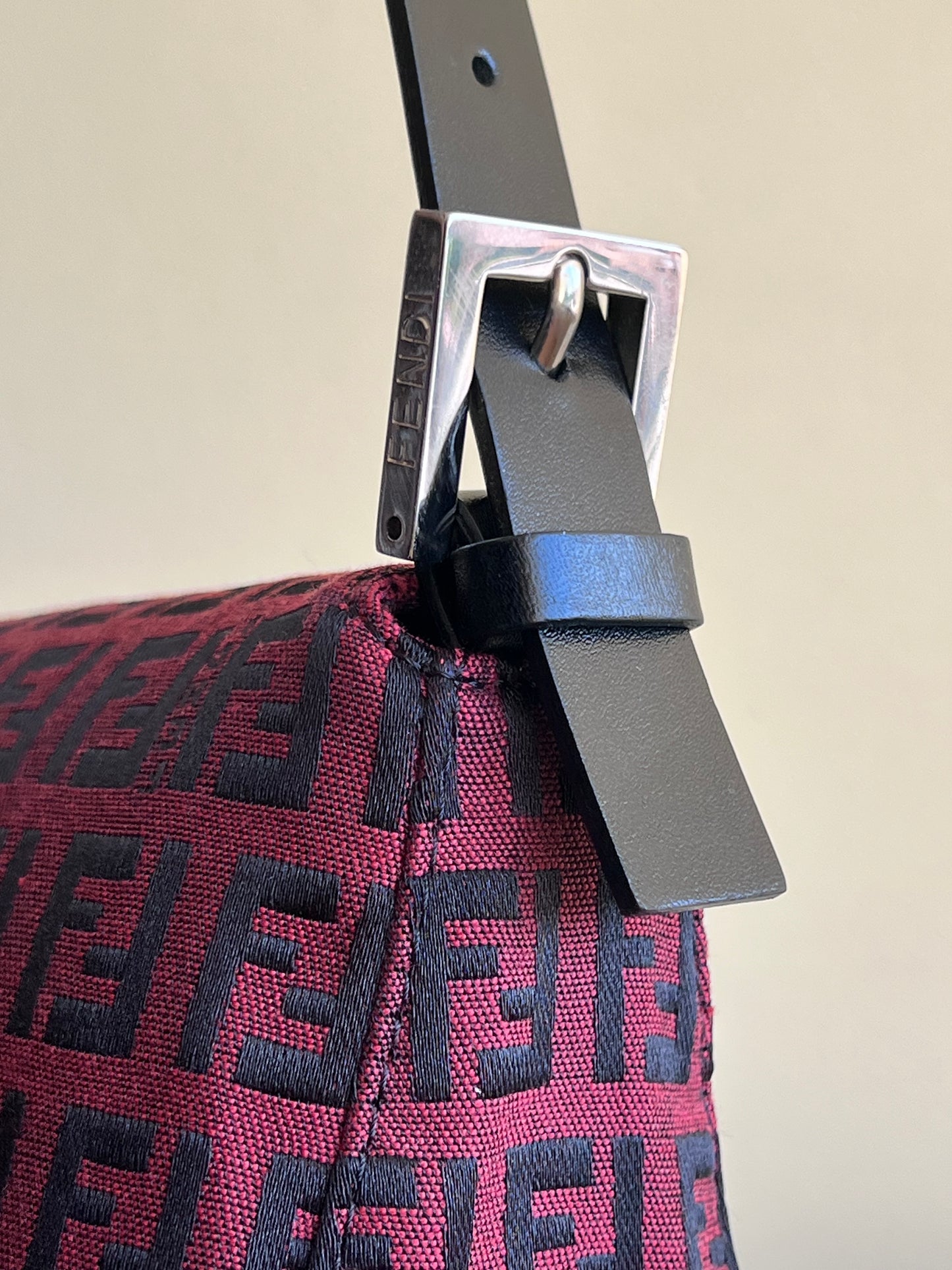 Fendi baguette Double Flap rossa/nera