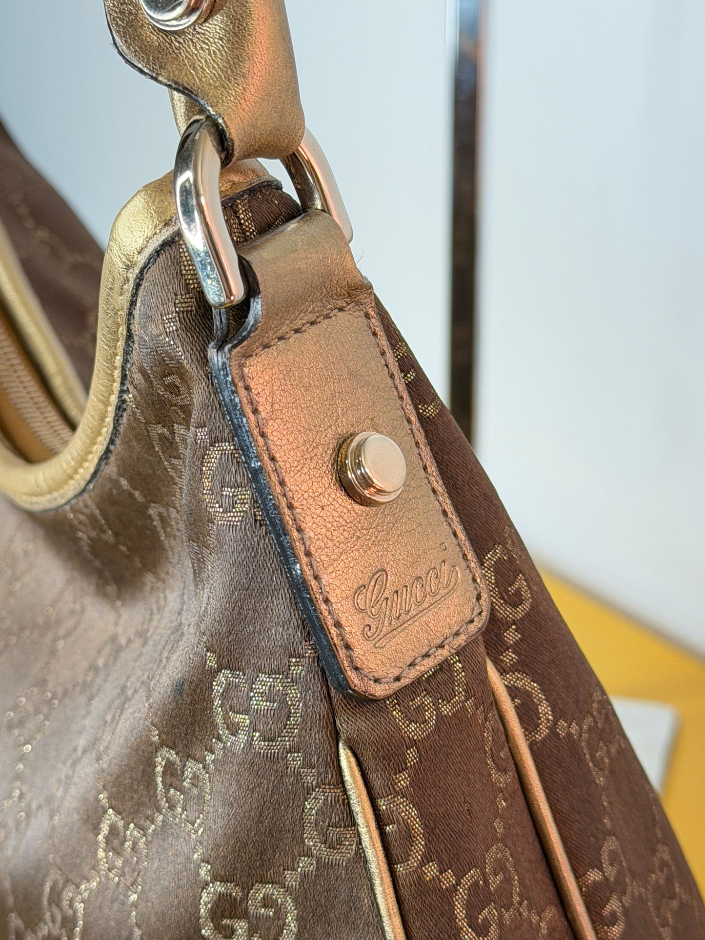 Gucci Abbey Gold