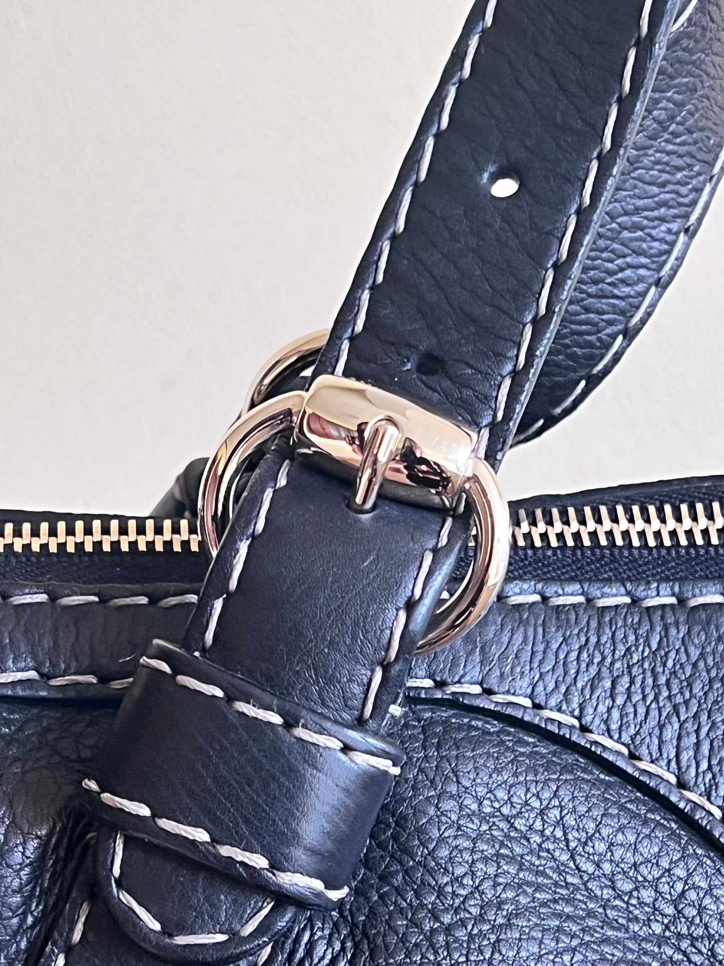 Gucci tote hysteria