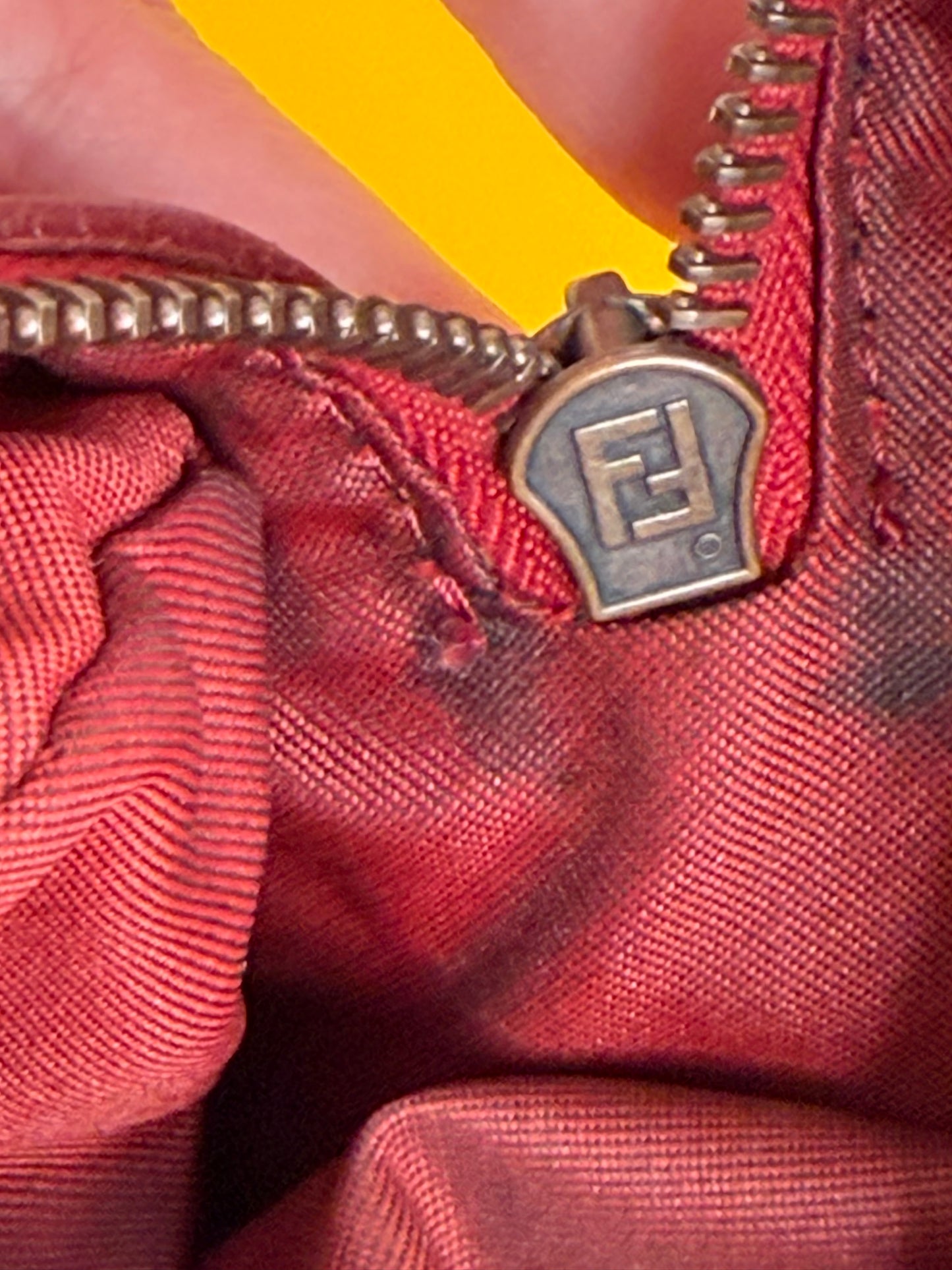 Fendi Bassotto Rossa