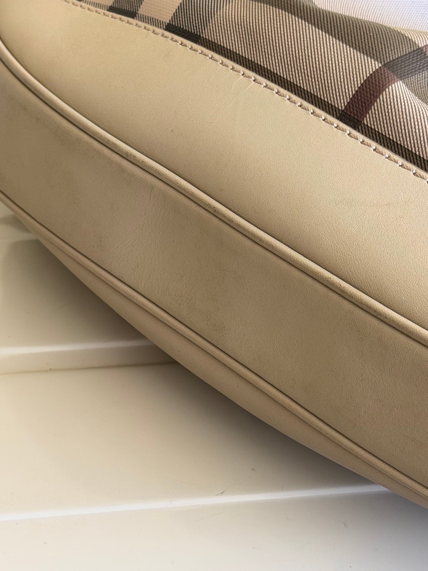 Burberry Hobo in Pelle