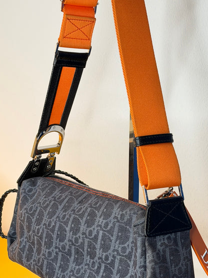 Dior Remove before flight