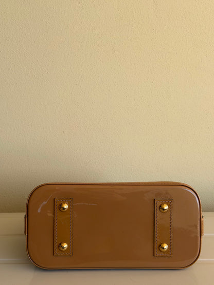 Louis Vuitton Alma BB Vernis