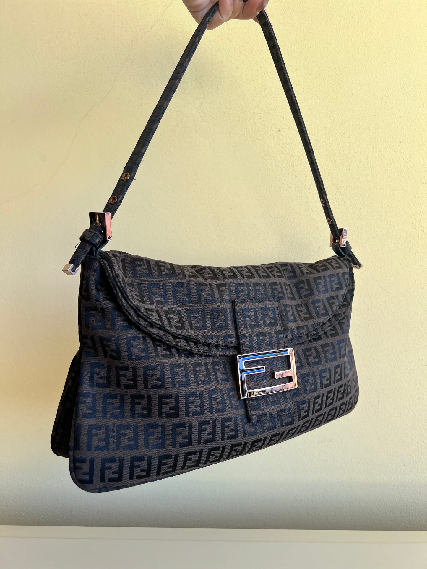 Fendi baguette Double Flap