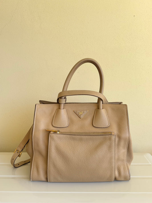 Prada tote in pelle