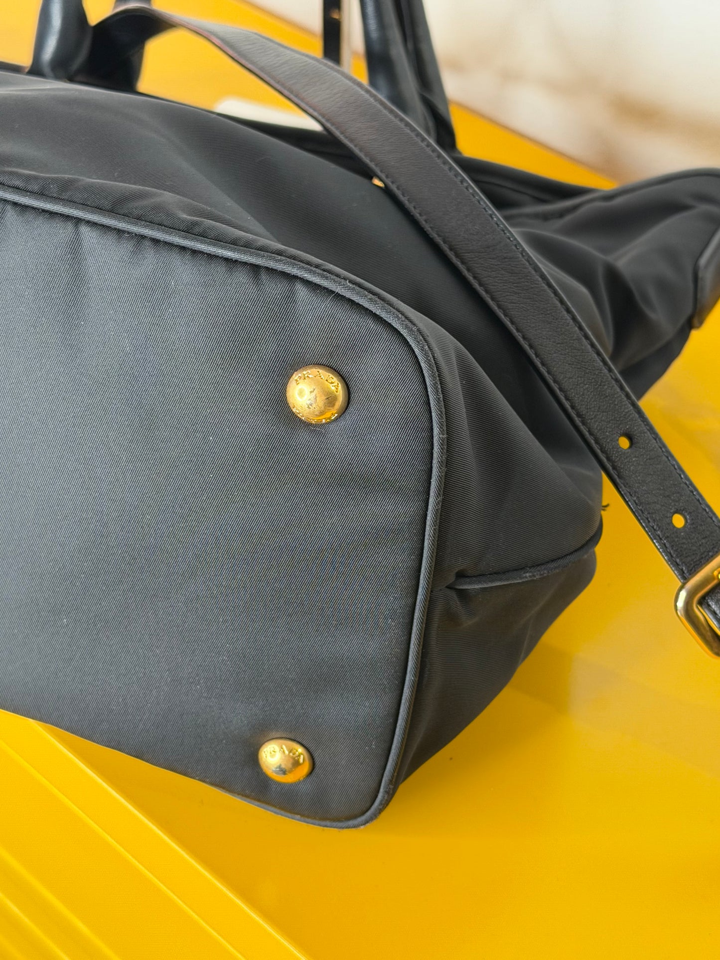 Prada tote nylon/pelle