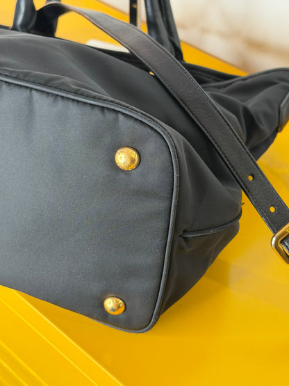 Prada tote nylon/pelle