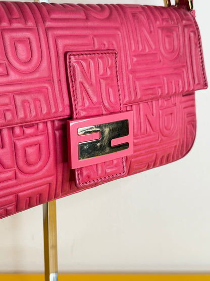 Fendi Baguette Fuxia