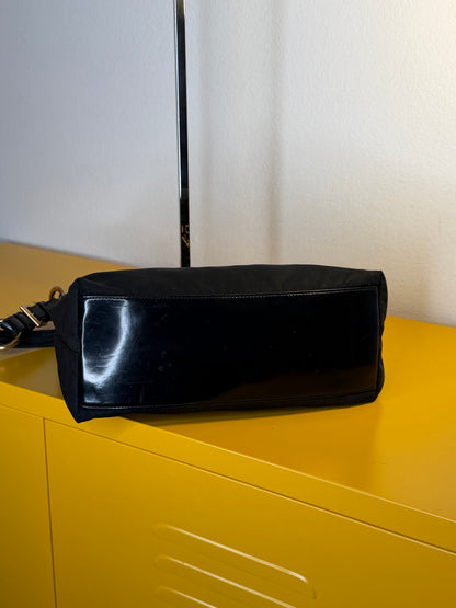 Prada Hobo Nera