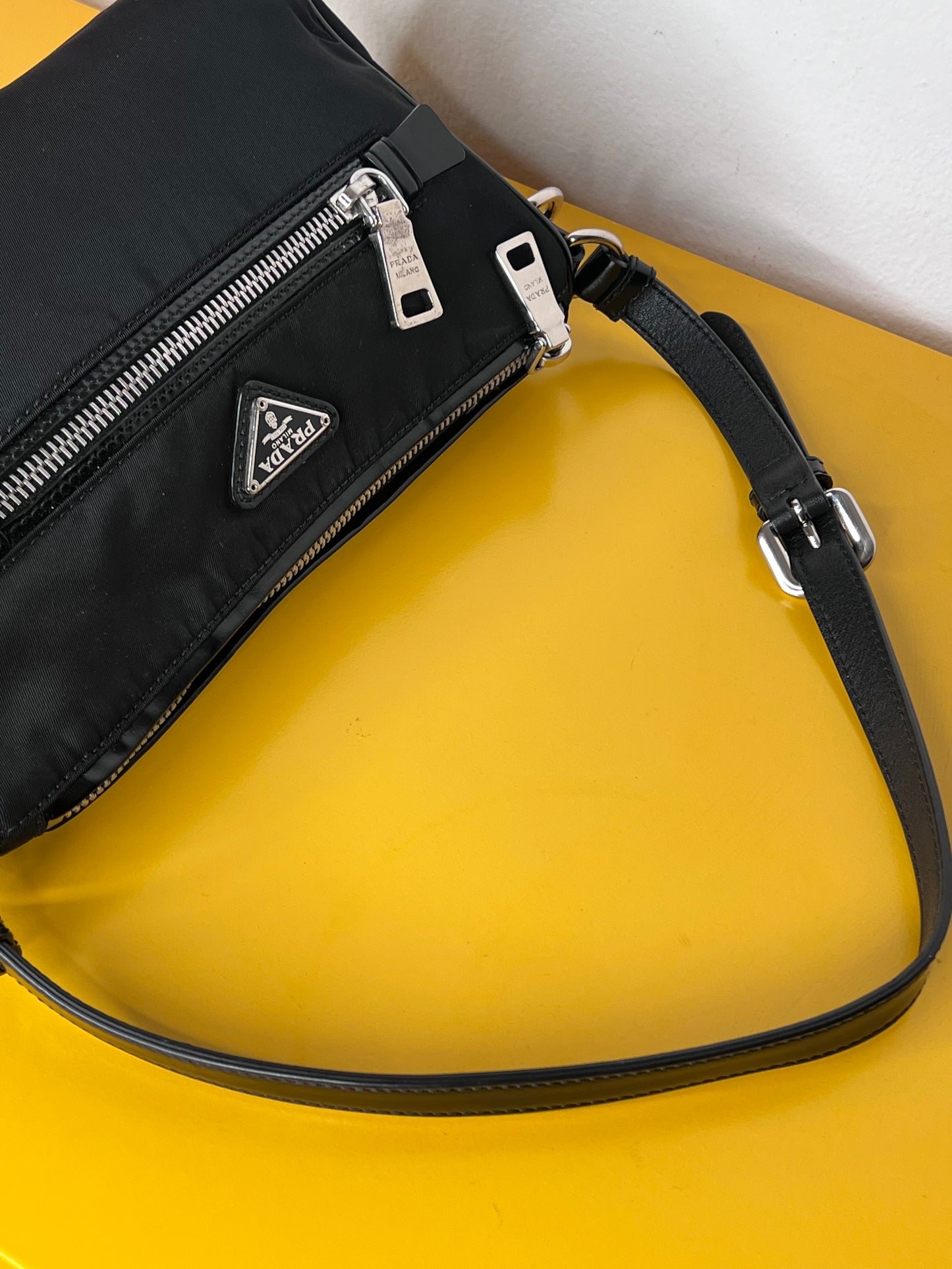 Prada mini bag Nylon e pelle