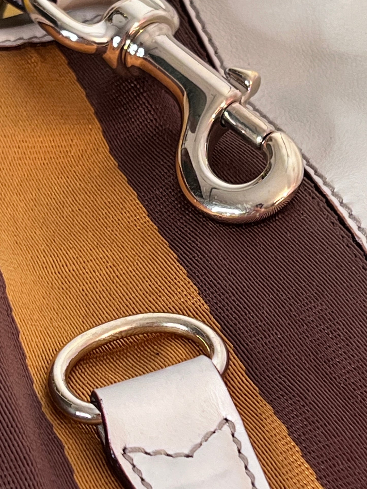 Gucci Bouvier avorio