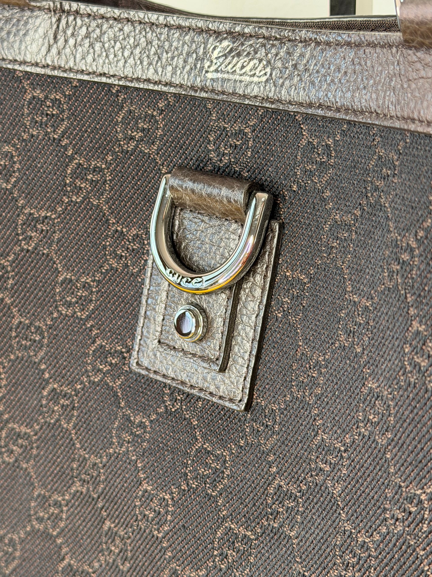 Gucci Abbey D ring tote