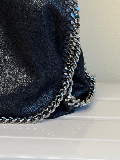 Falabella tre catene