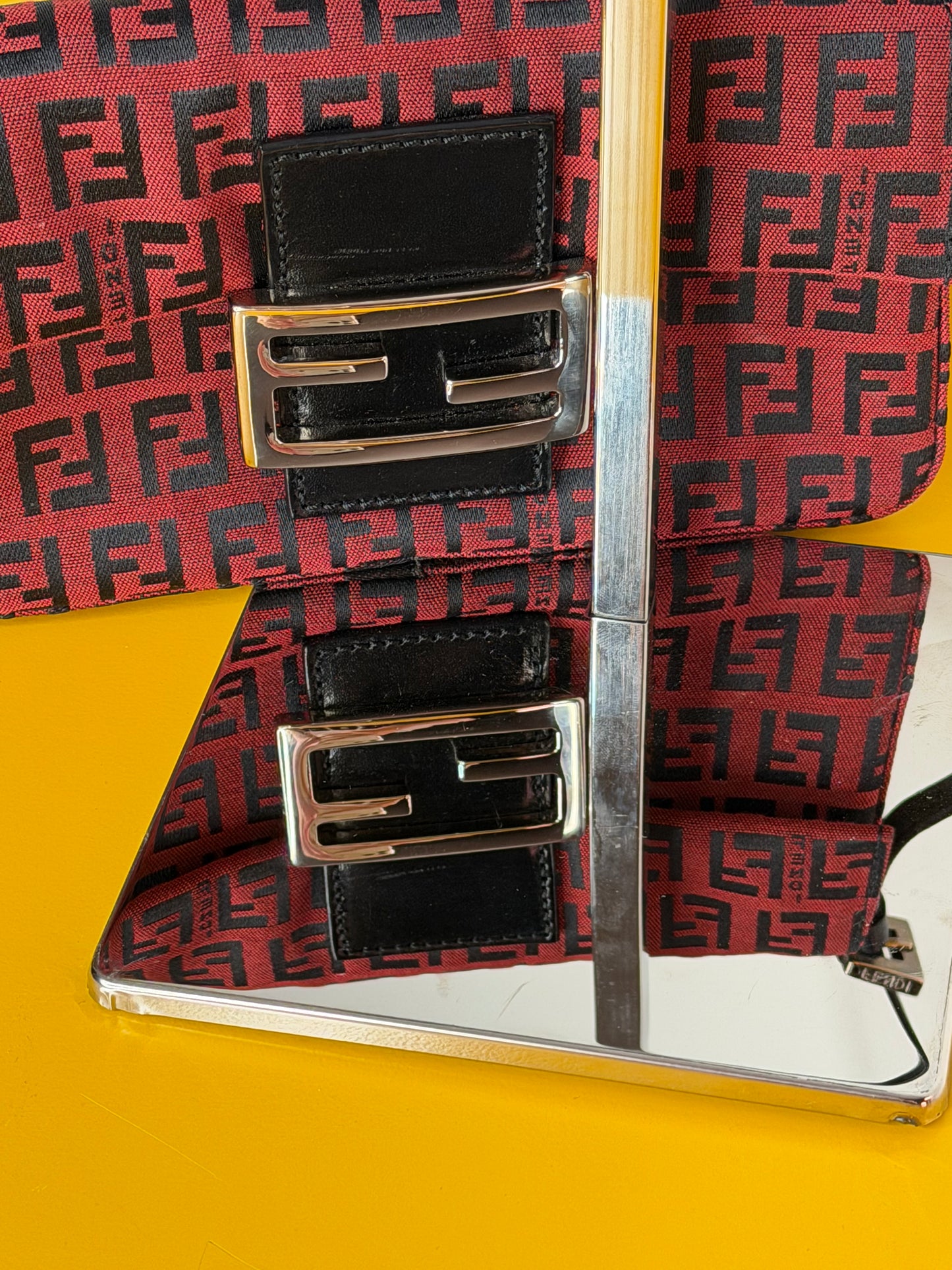 Fendi Mini baguette Rossa