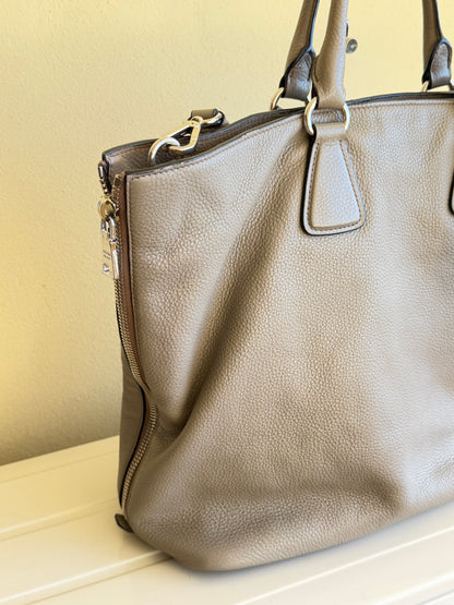 Prada Vitello Daino Shopper