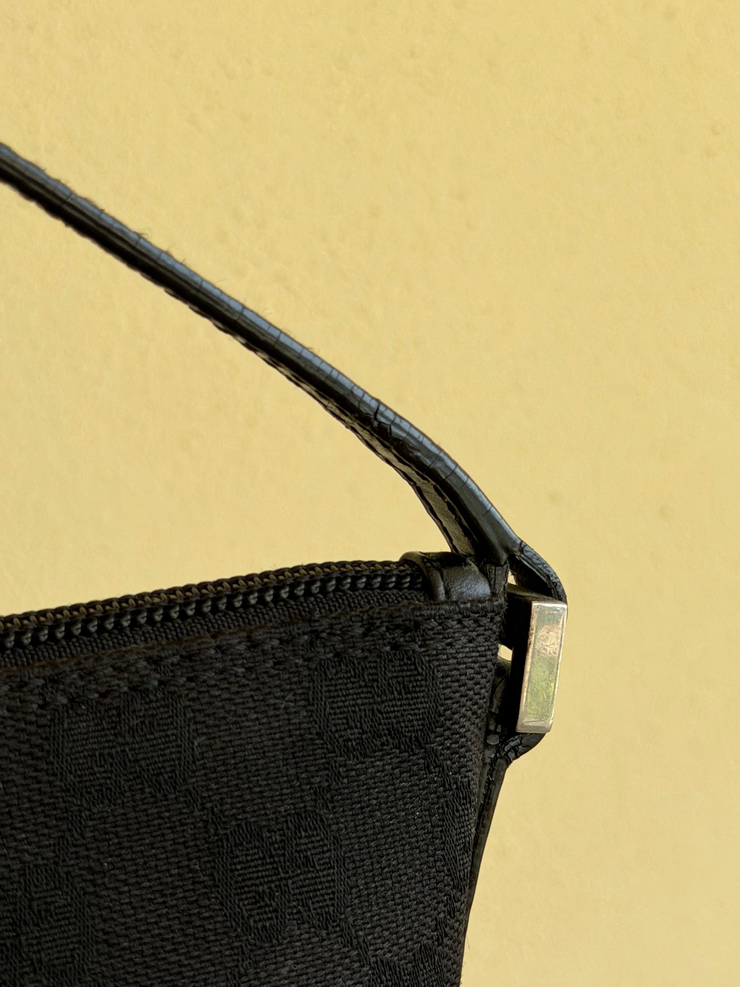 Gucci boat bag nera