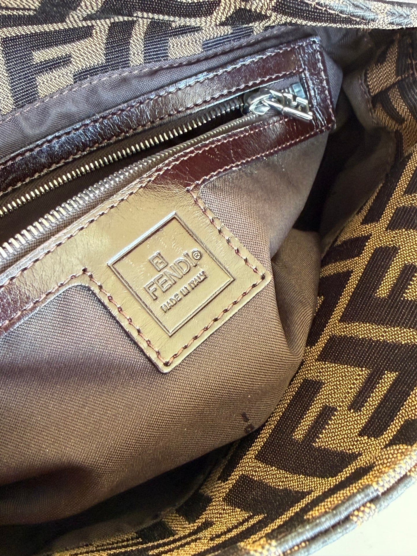 Fendi baguette double flap zucca