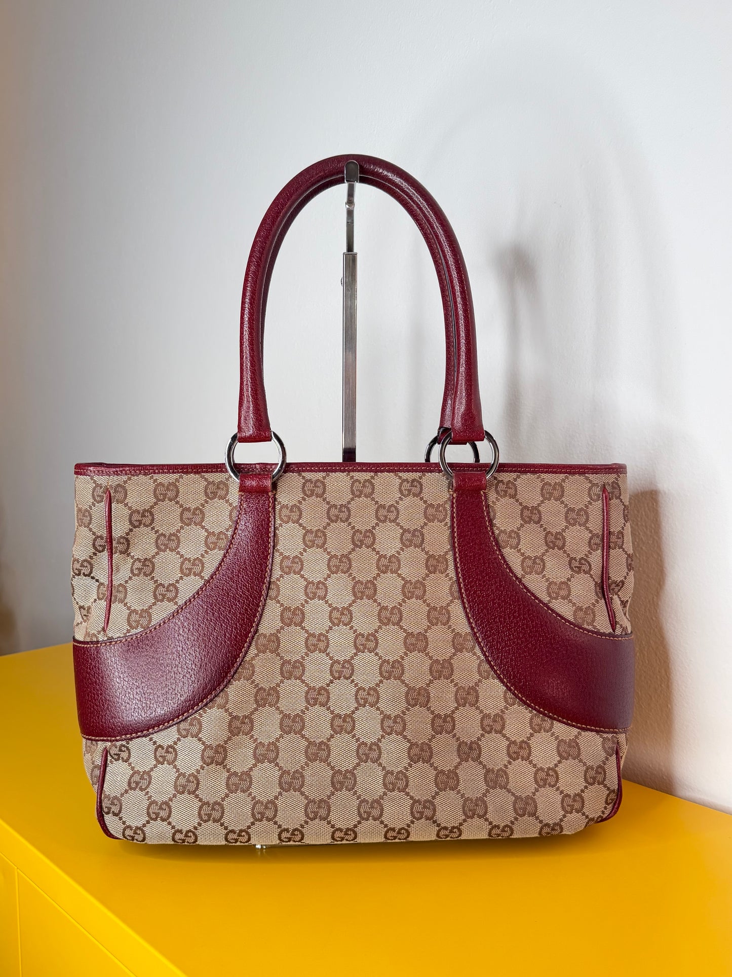 Gucci Shoulder Bag