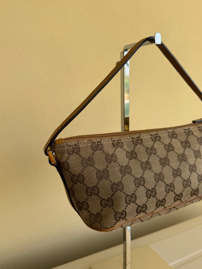 Gucci Boat Bag Beige