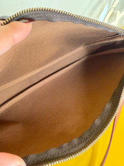 Louis vuitton pochette accessoire