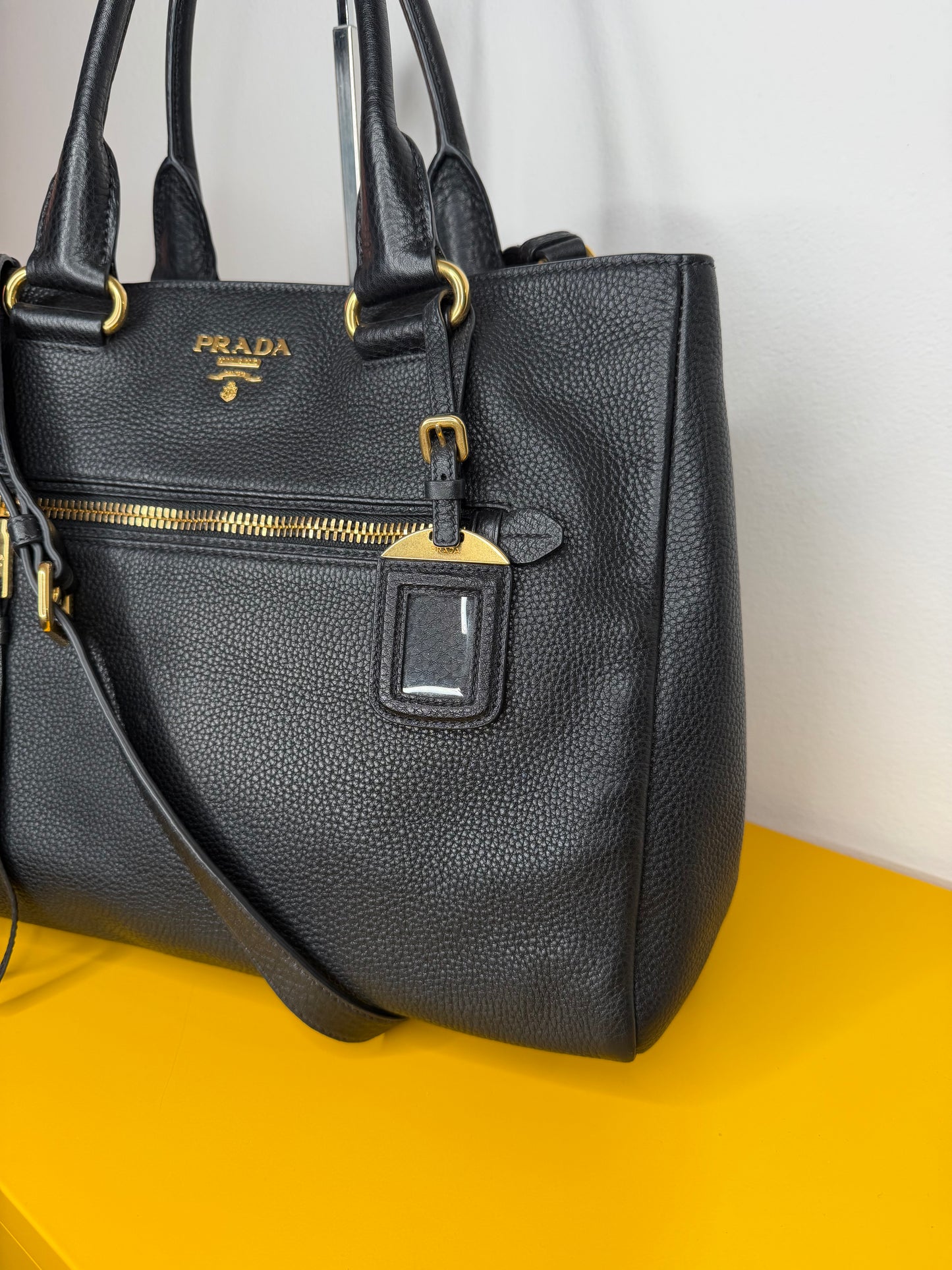 Prada tote nera