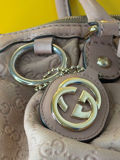 Gucci Sukey microguccissima
