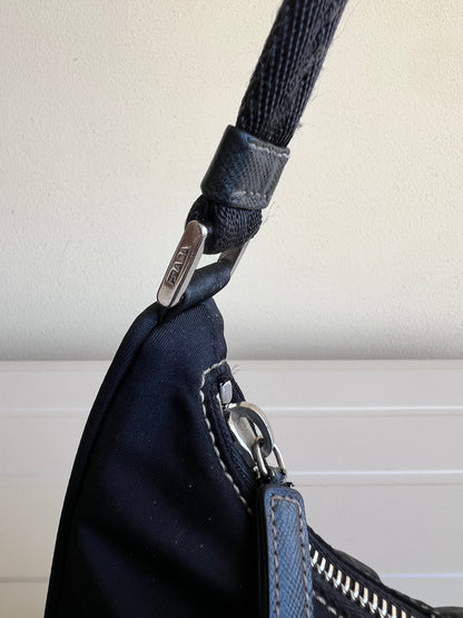 Prada Hobo nylon 2000