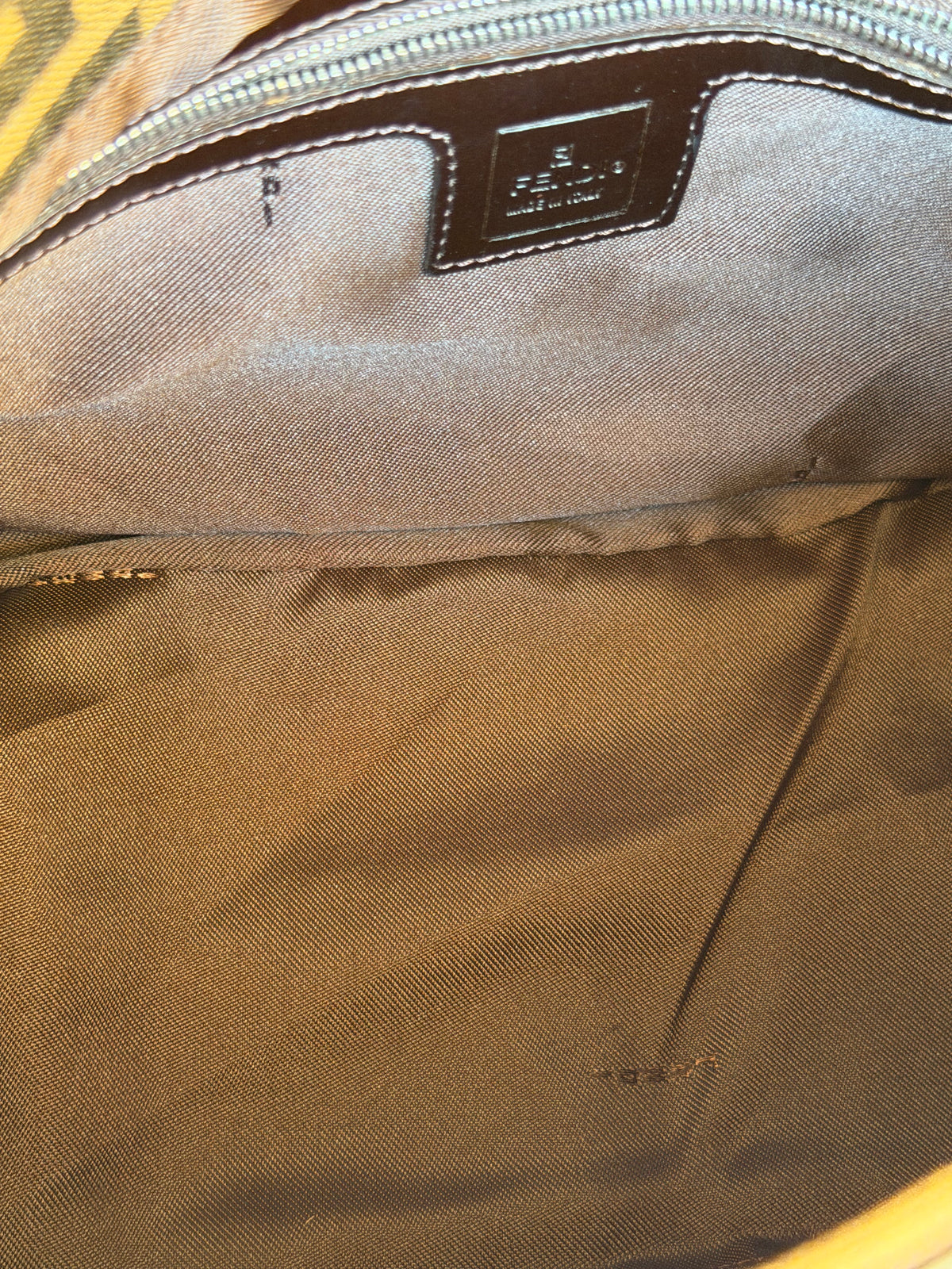 Fendi Mamma Baguette Zucca