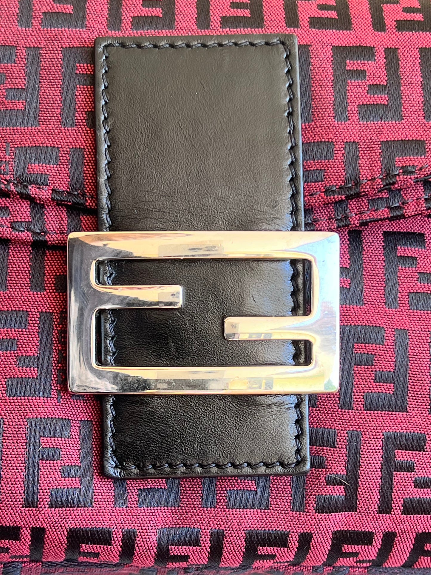 Fendi baguette Double Flap rossa/nera