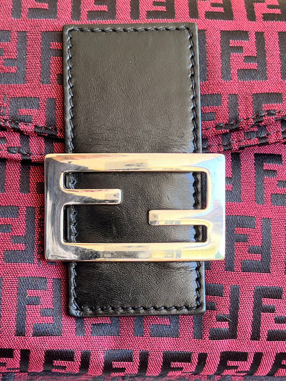 Fendi baguette Double Flap rossa/nera